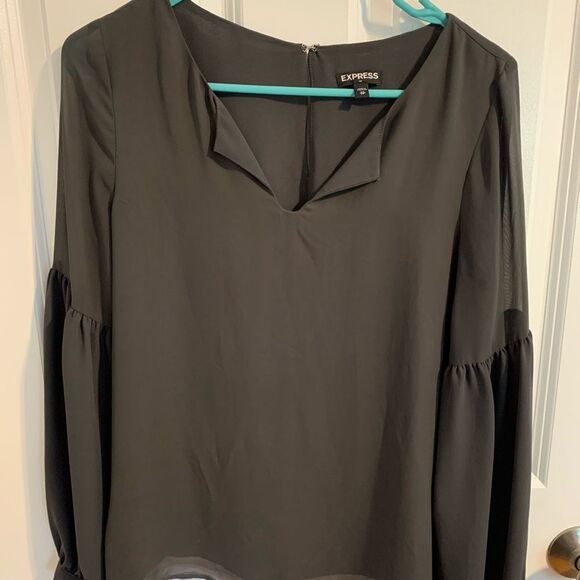 Express Size XSmall Women's Charcoal Blouse - Picture 1 of 4
